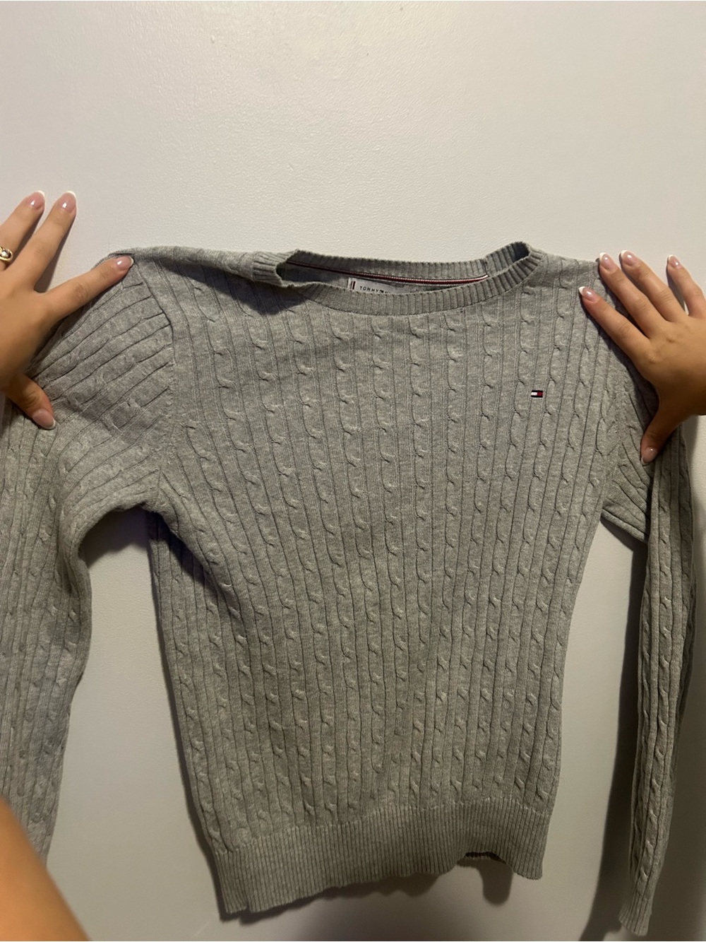 Tommy Hilfiger Light Gray Cable-Knit Crewneck Sweater